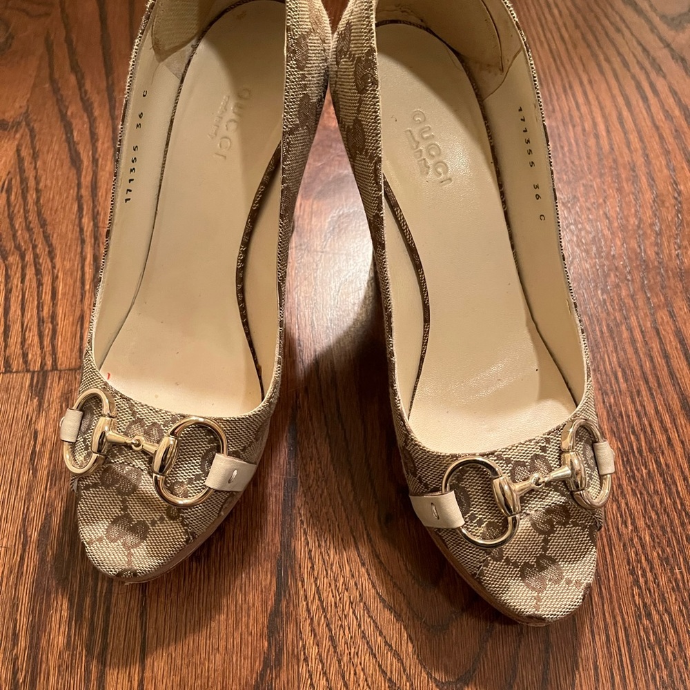 Gucci GG canvas shoes - Picture 2 of 5